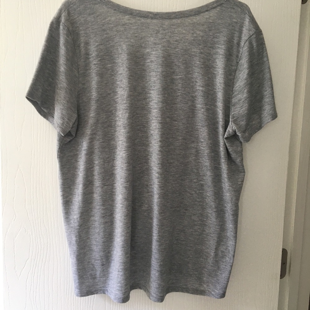 Like New! SO Relaxed Fit Tee - Picture 5 of 7